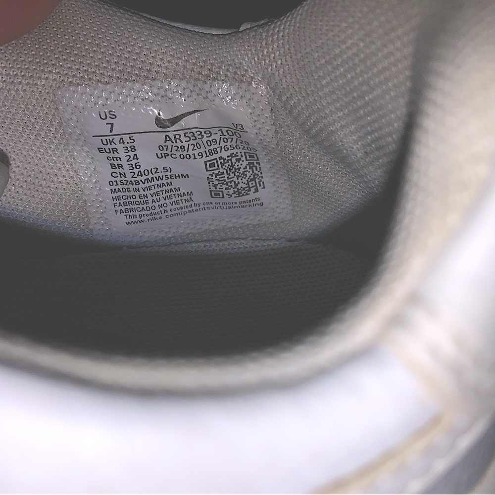 Nike Airforce 1 - image 6